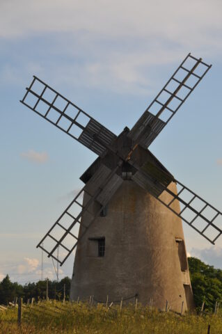 historische Windmühle
