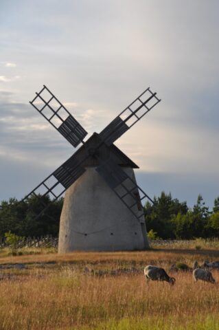 historische Windmühle
