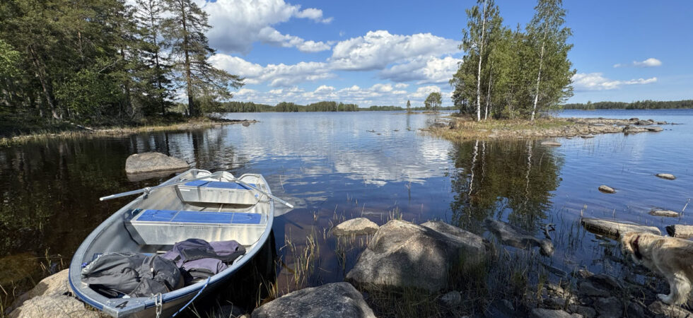 Boot am See in Schweden
